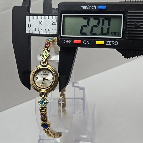 Gramercy Womens Gold Tone Multicolor Gemstone Bracelet Quartz Watch New Battery - Picture 4 of 9